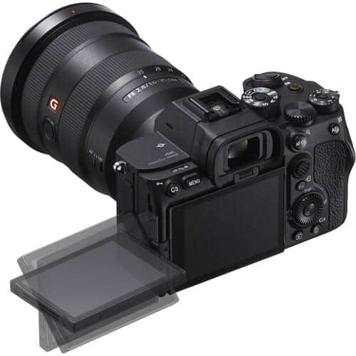 Sony-a7-S-III-flippy-screen-4K-Canon-R5-R6